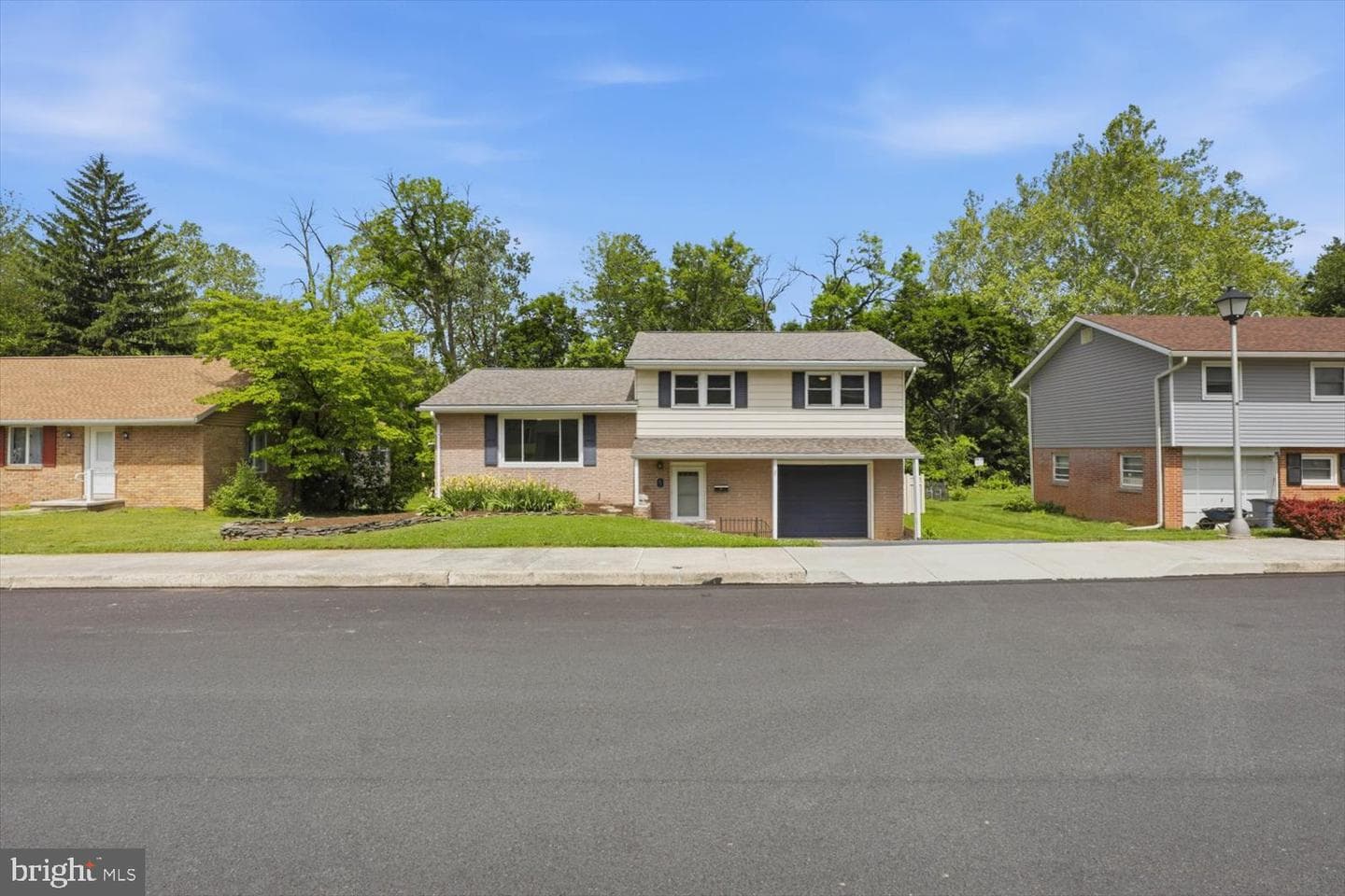 71 Circle Drive photo 2