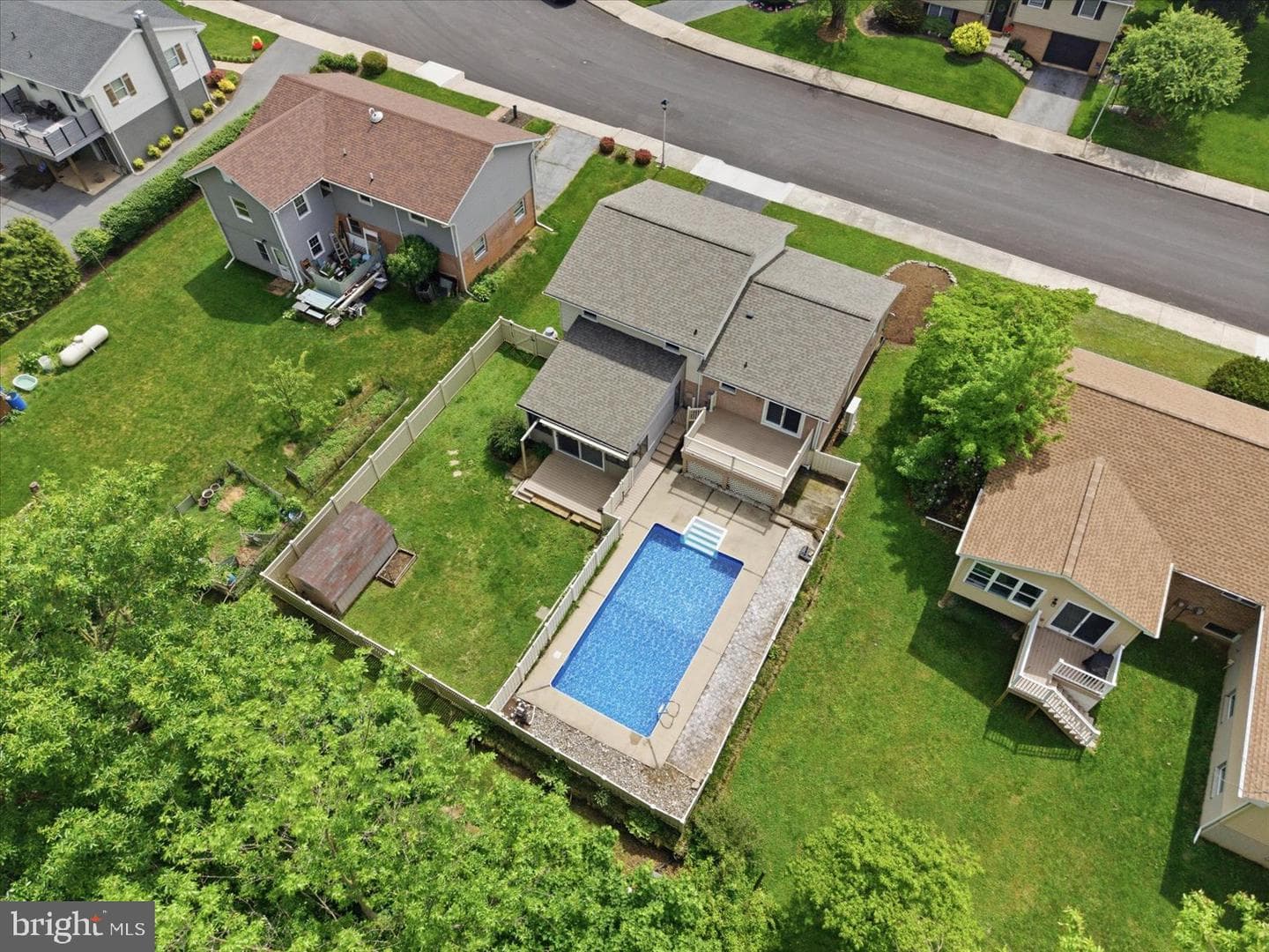 71 Circle Drive photo 53