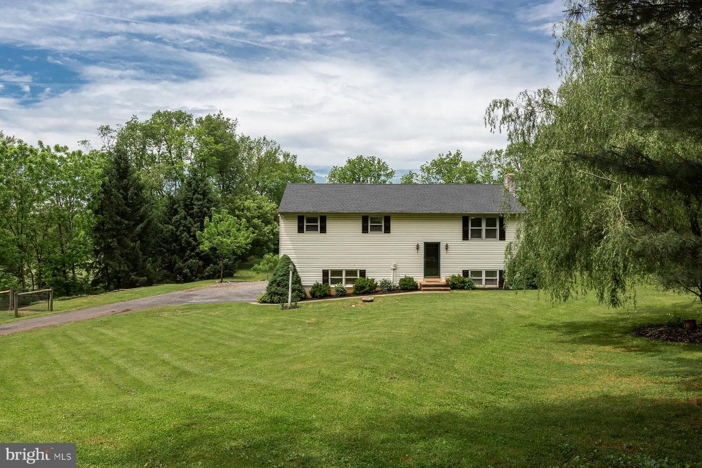 3 Apache Lane photo 41