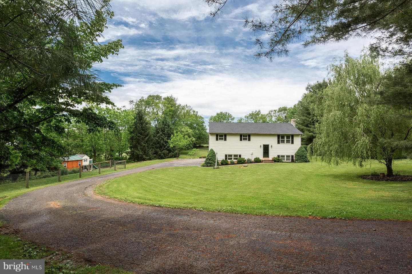 3 Apache Lane photo 67