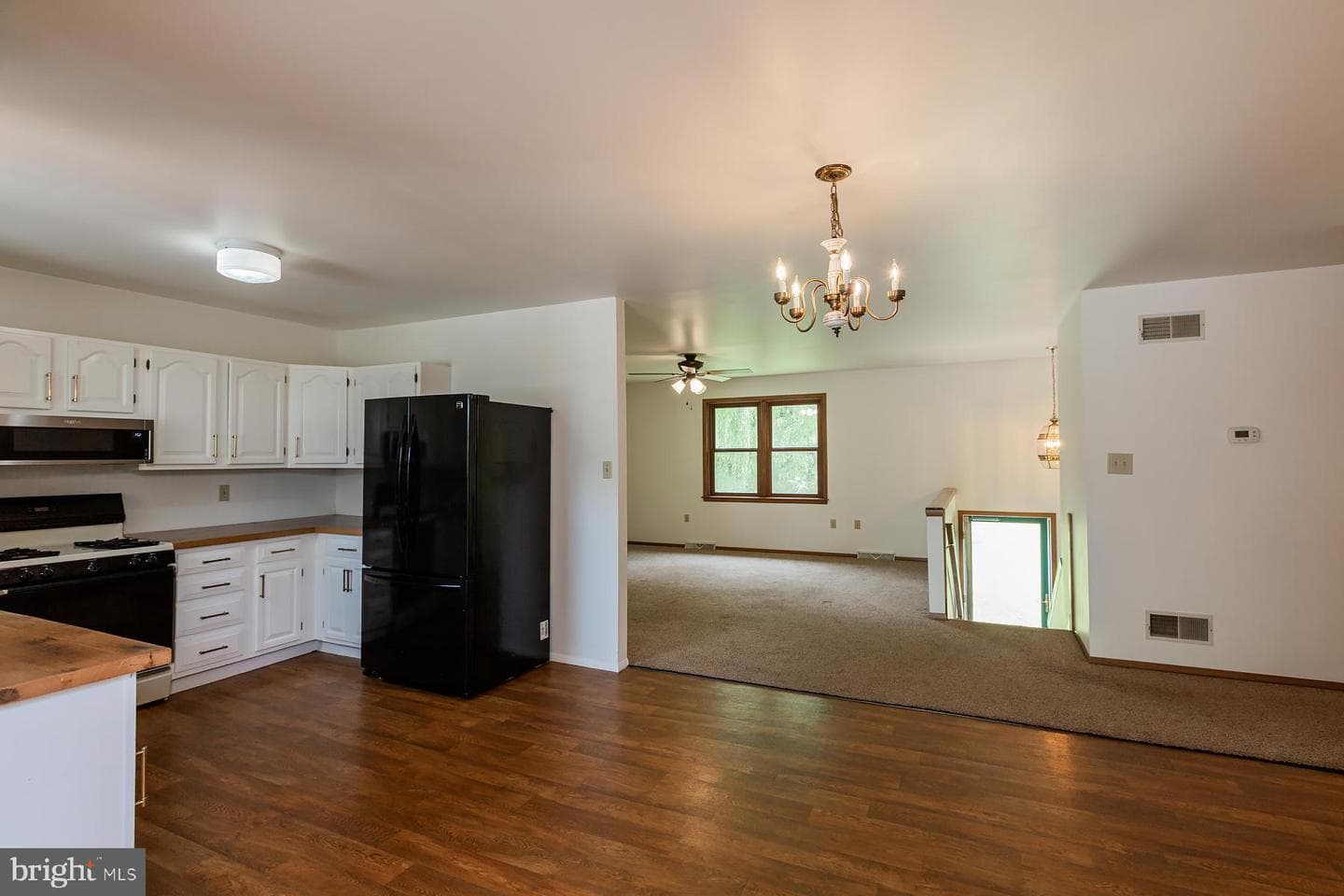 3 Apache Lane photo 9