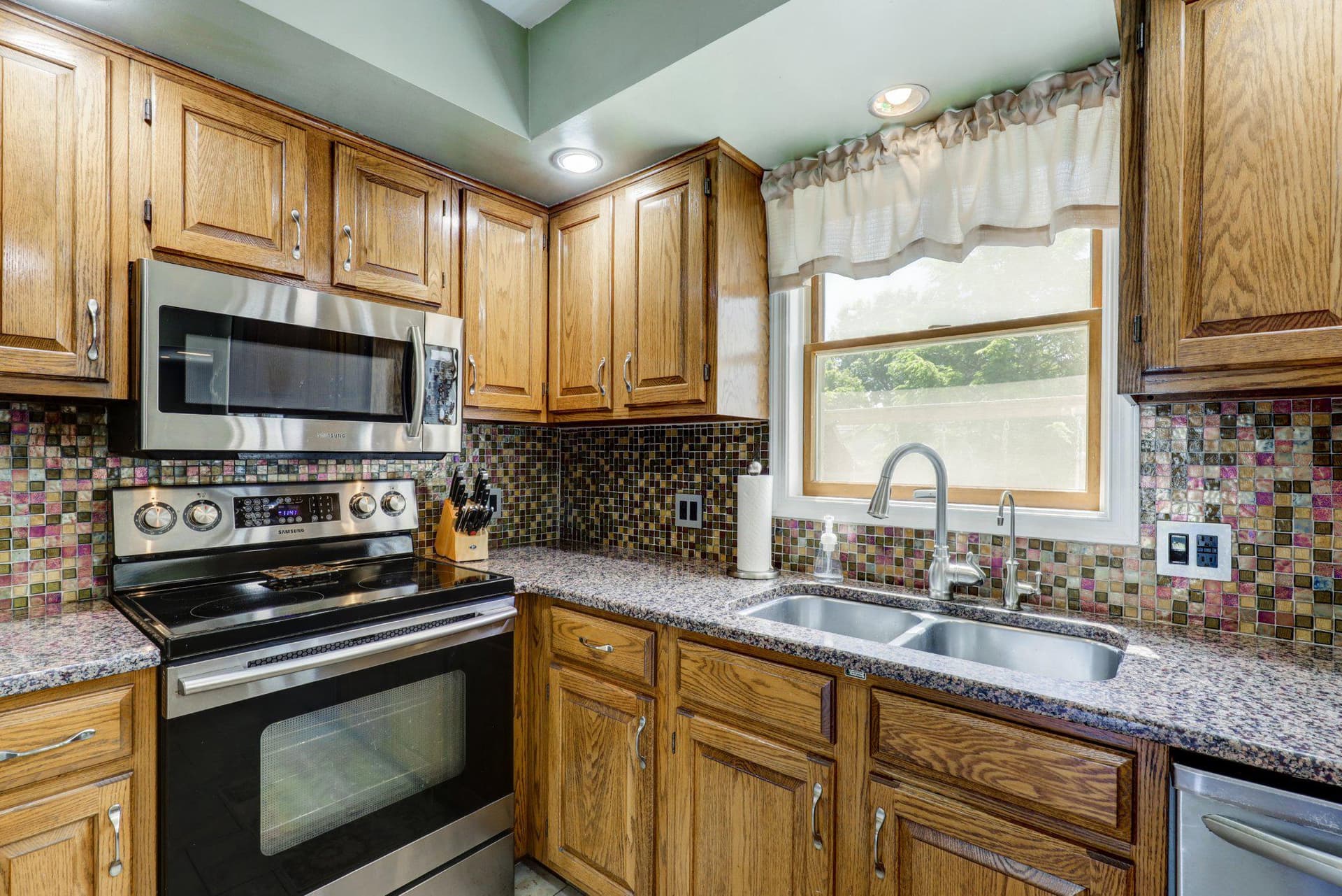2 Mockingbird Drive photo 16