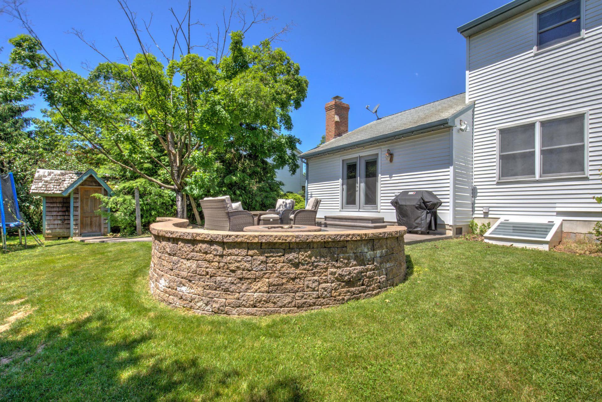 2 Mockingbird Drive photo 8