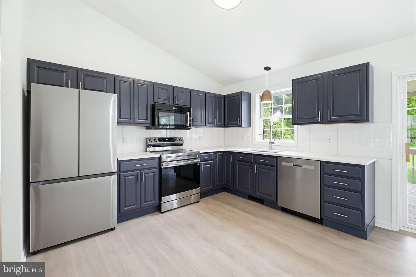 3950 Laurel Run photo 12