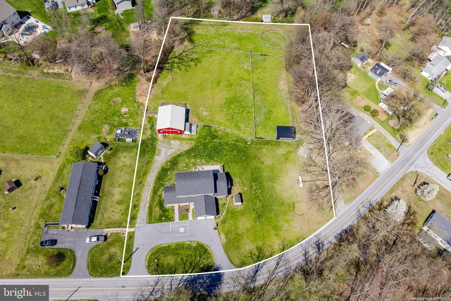 744 Lime Quarry Rd photo 1