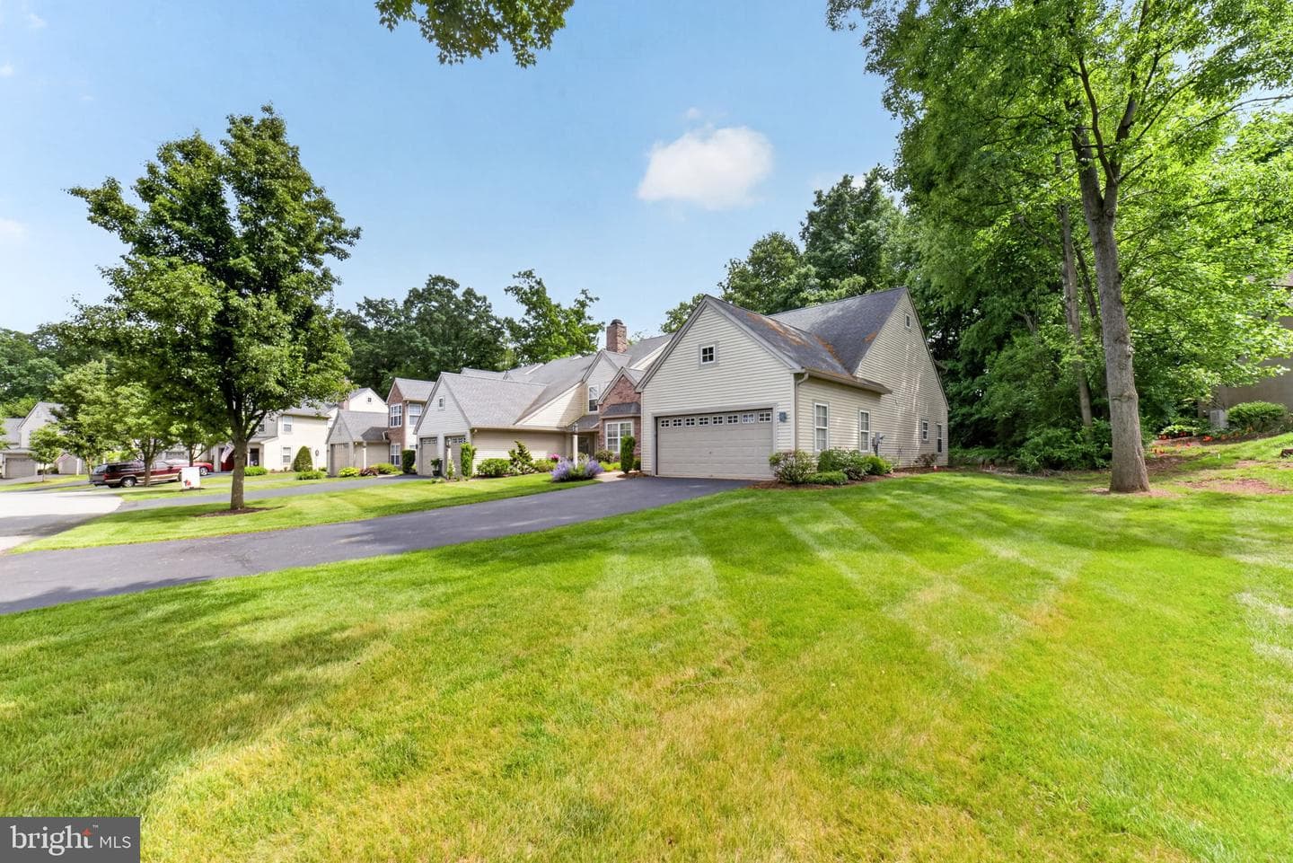 54 Coopers Way photo 38