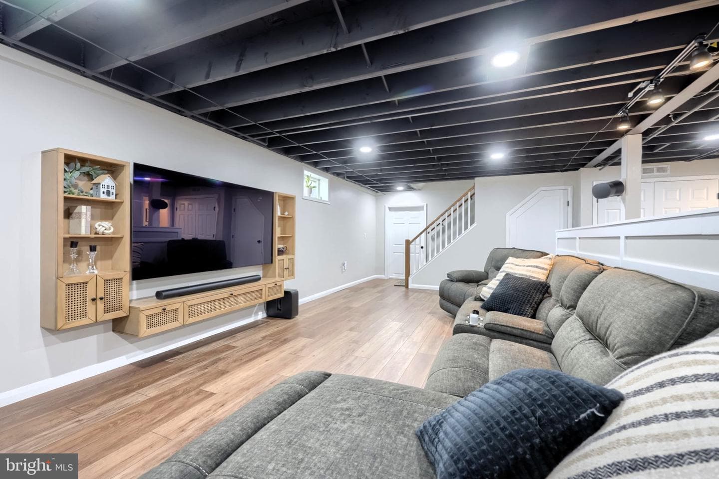 6358 River Road photo 33