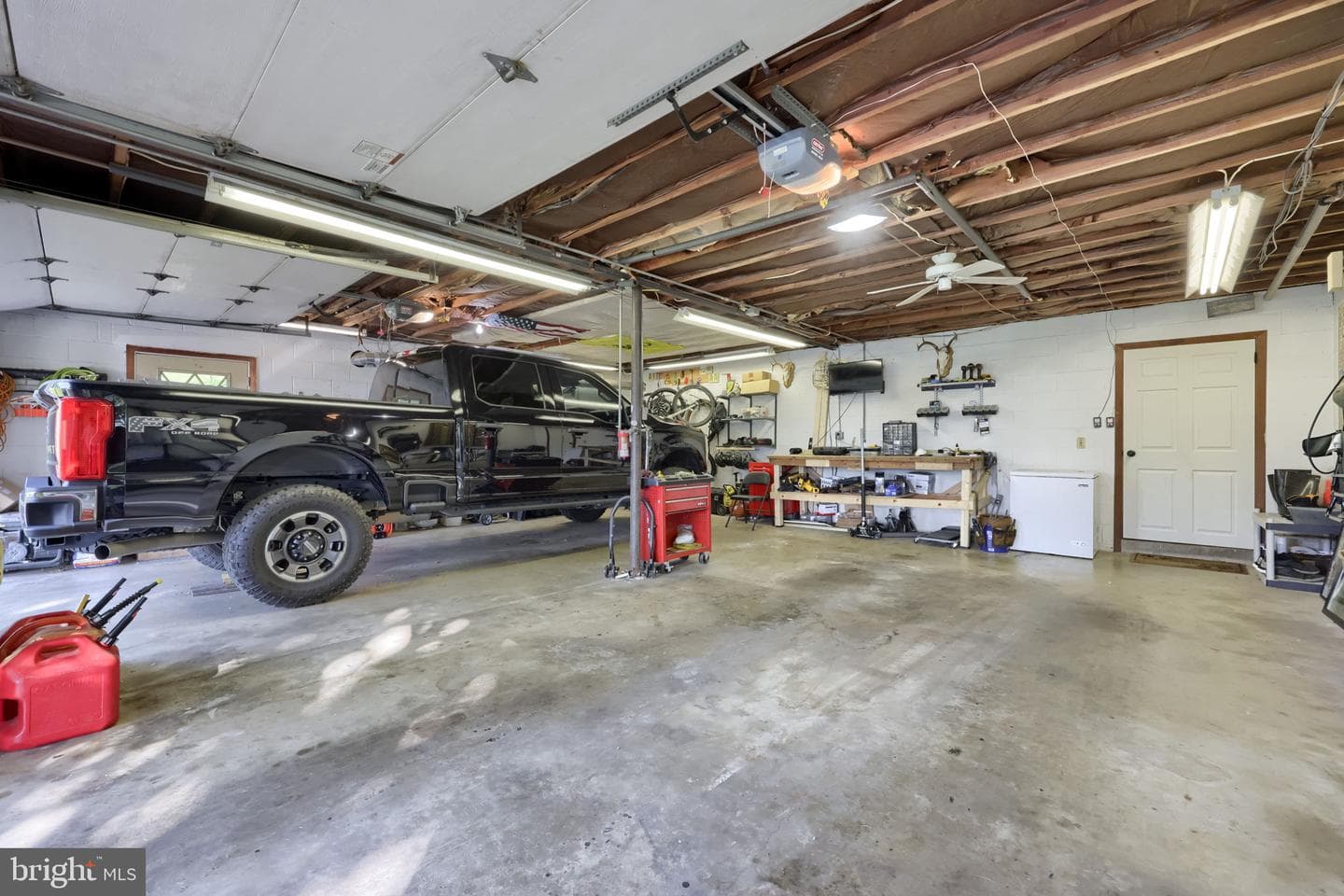 6358 River Road photo 39