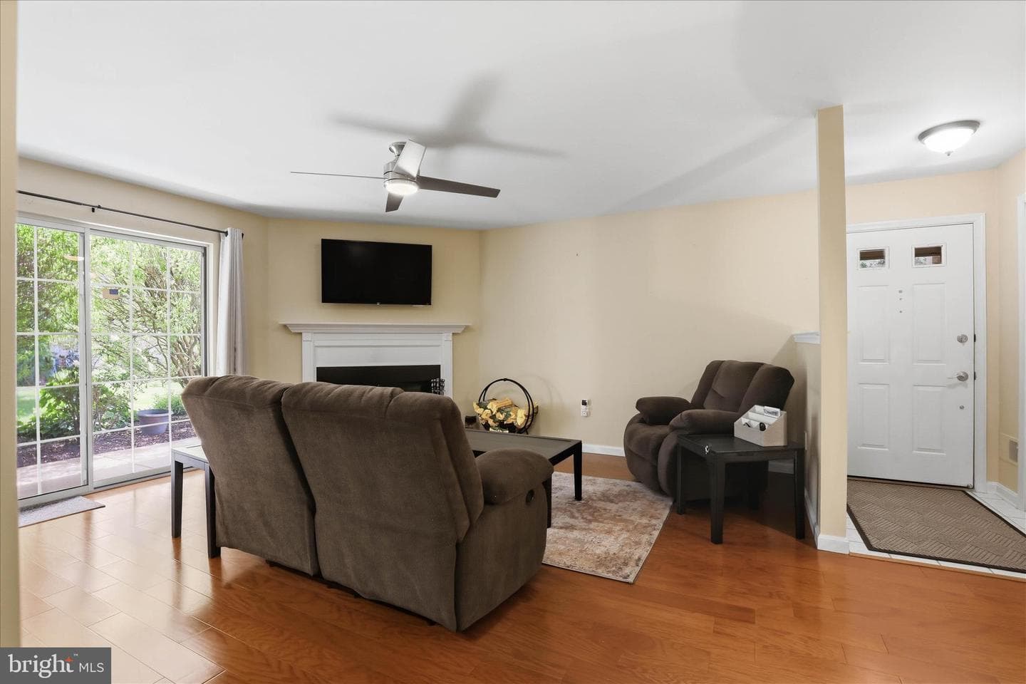 223 Greenview Drive photo 5