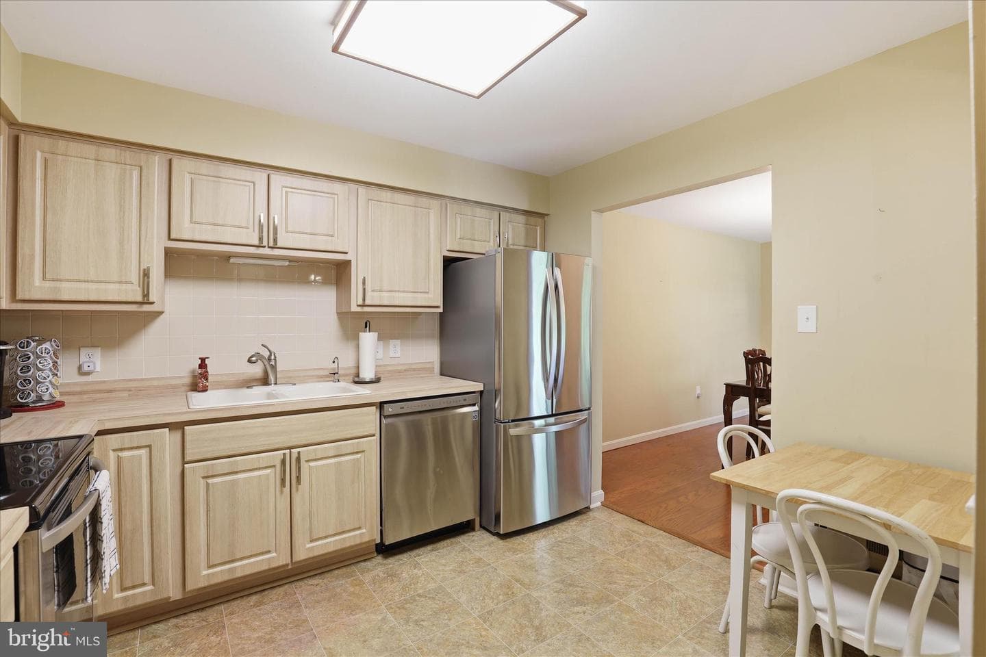 223 Greenview Drive photo 8
