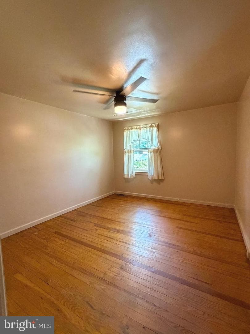 31 E Orange Street photo 16