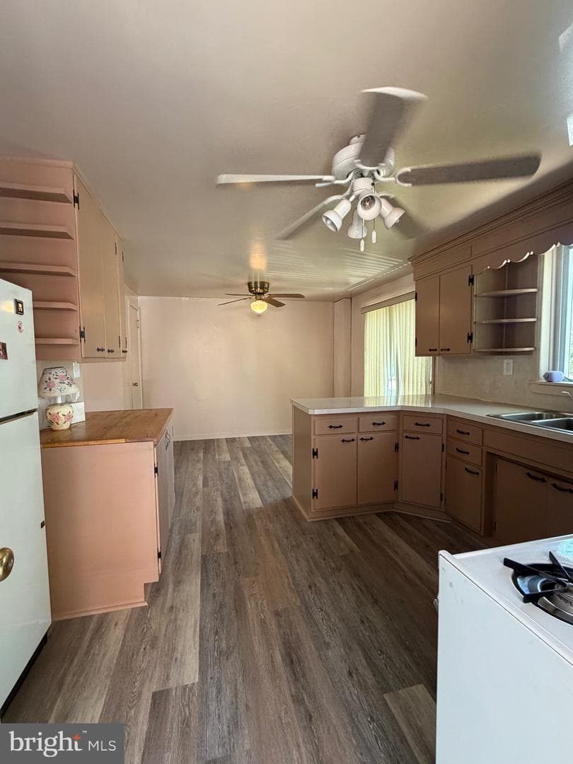 31 E Orange Street photo 9
