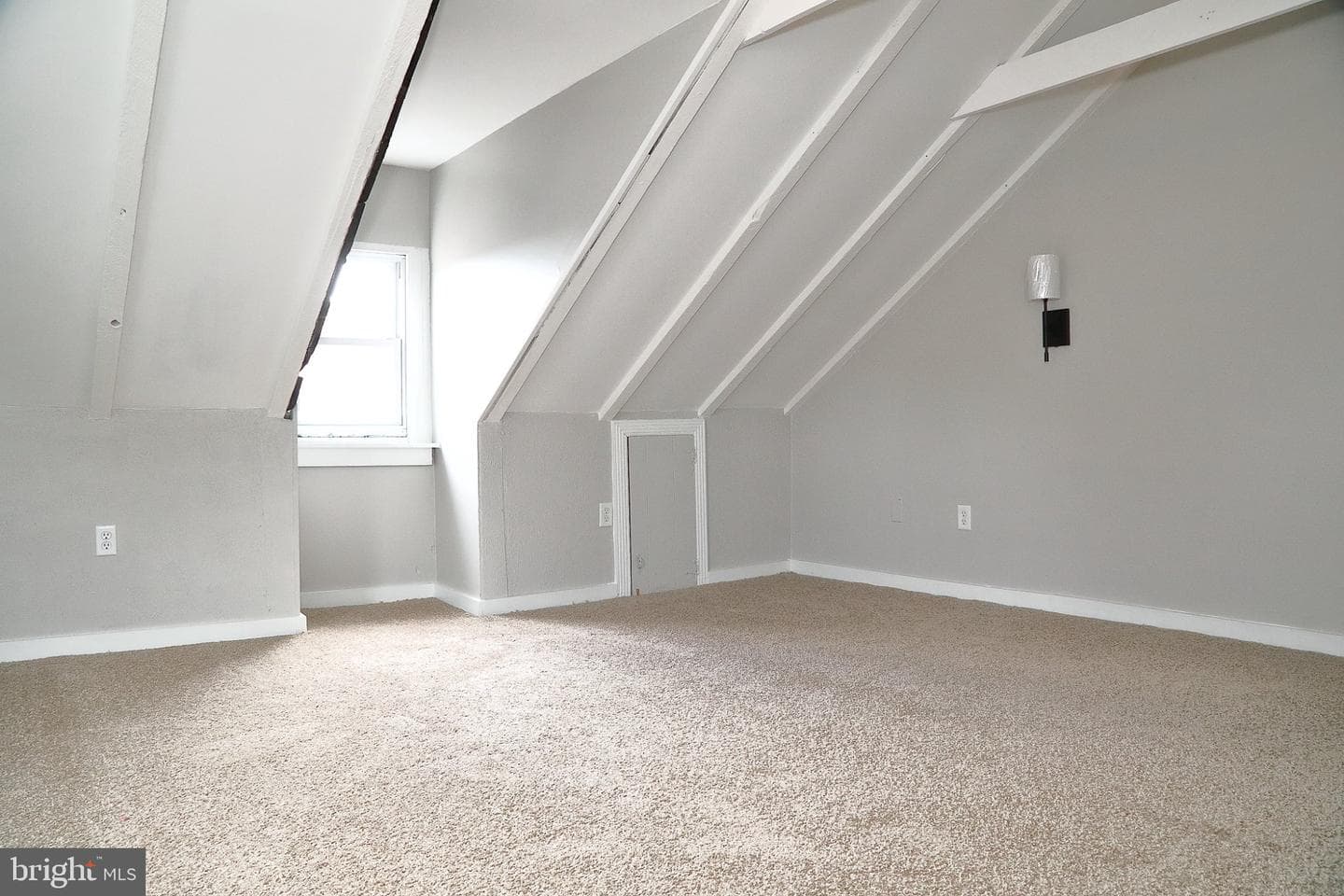617 Saint Joseph Street photo 4