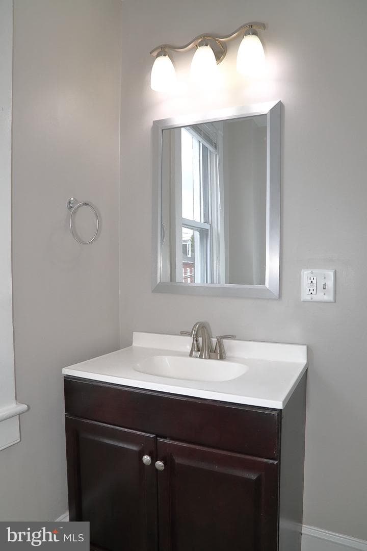 617 Saint Joseph Street photo 8