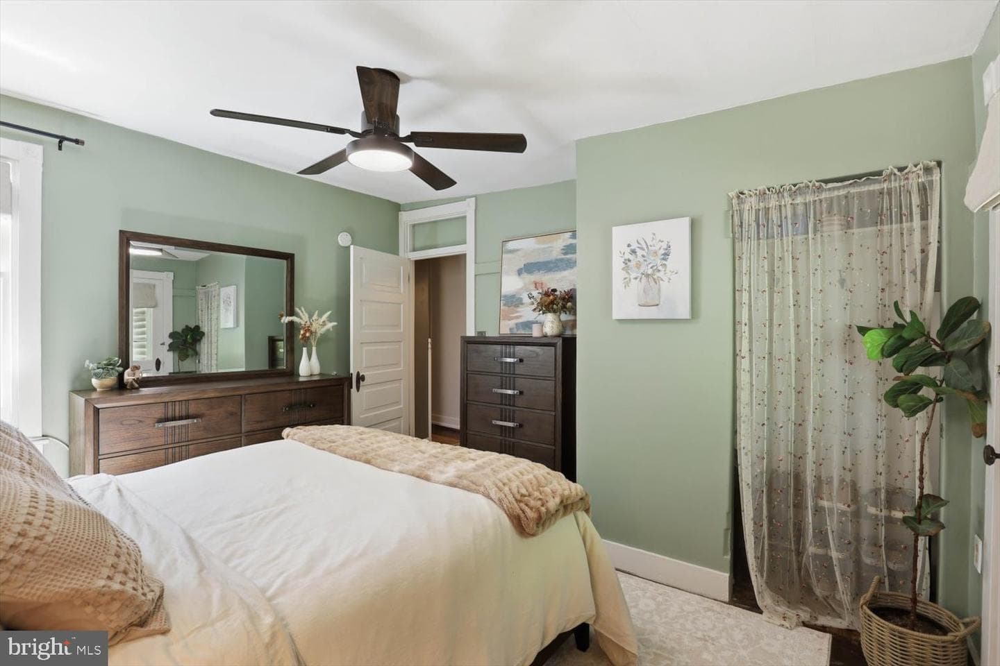 280 Duke Street photo 16