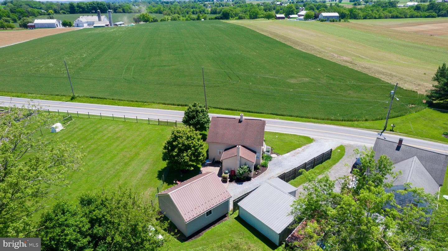 44 S Soudersburg Road
