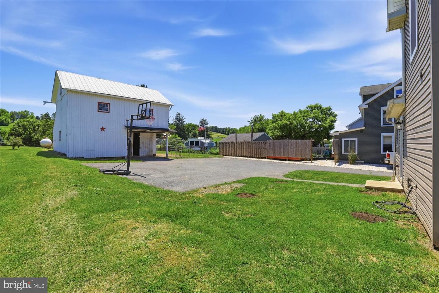 324 Steinman Farm Road photo 32
