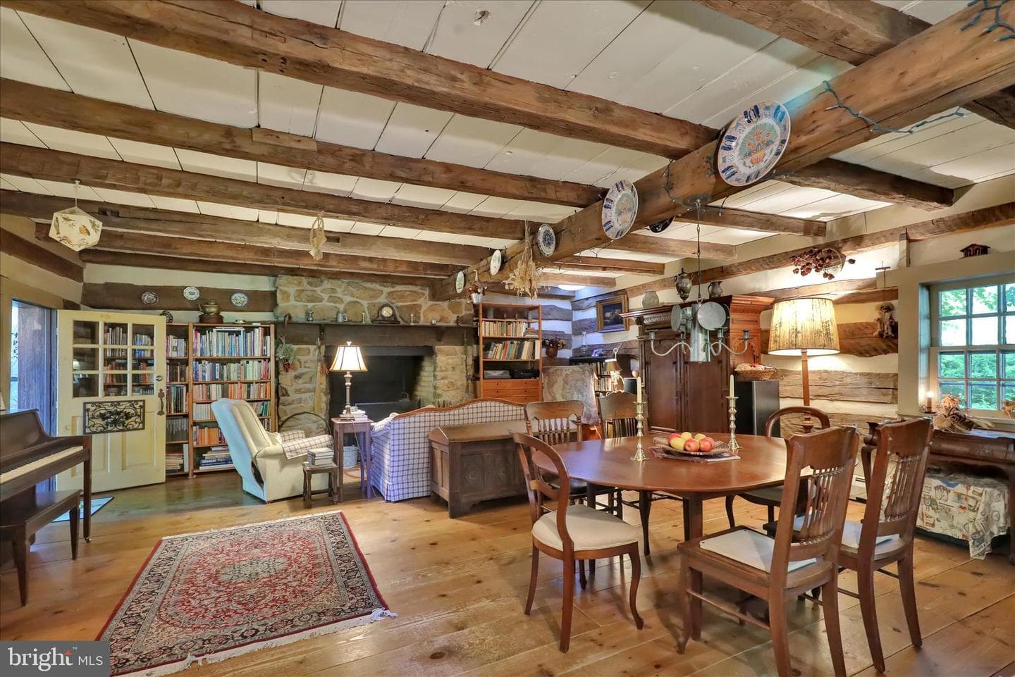 1095 Texter Mountain Road, Robesonia