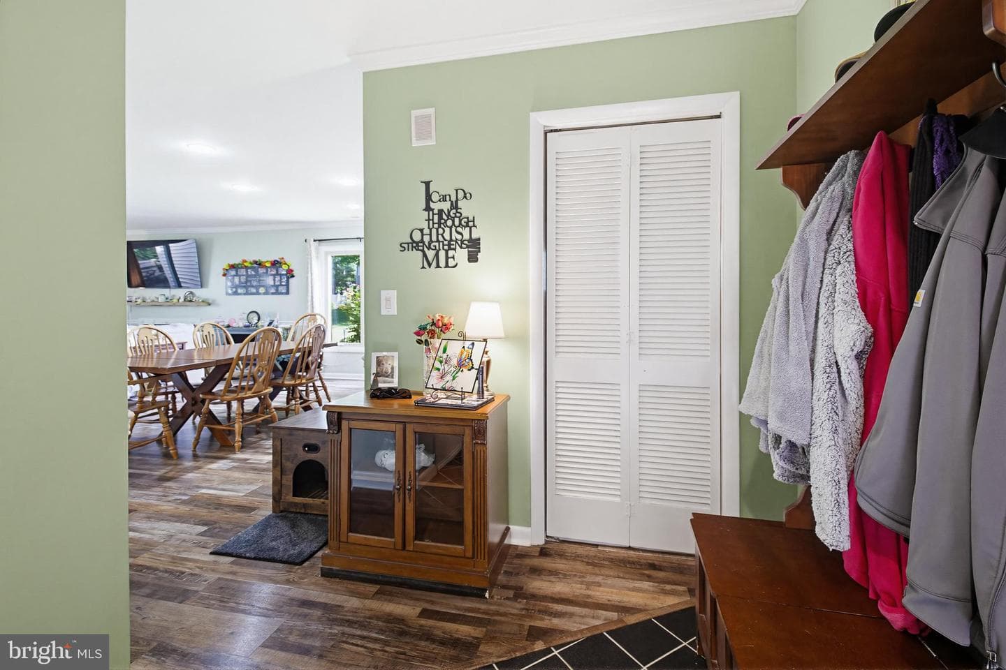 20 Beechtree Lane photo 6