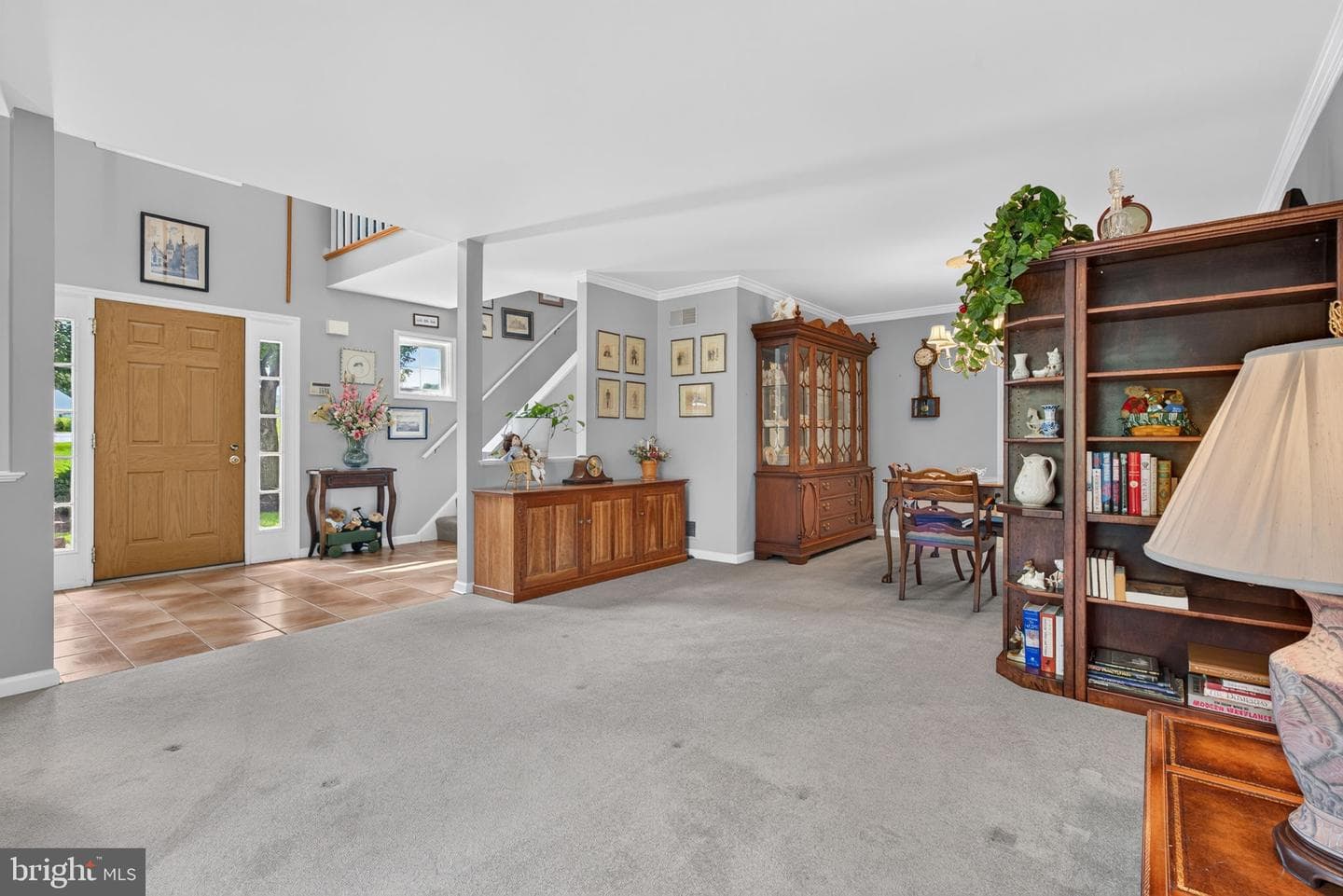 1290 Crestview Drive photo 8