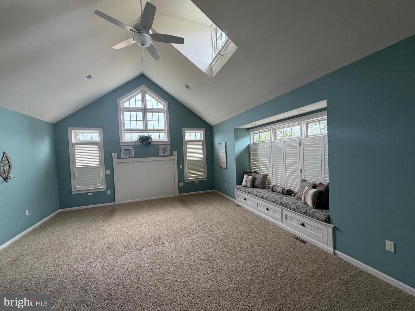 957 Mondale Road photo 40