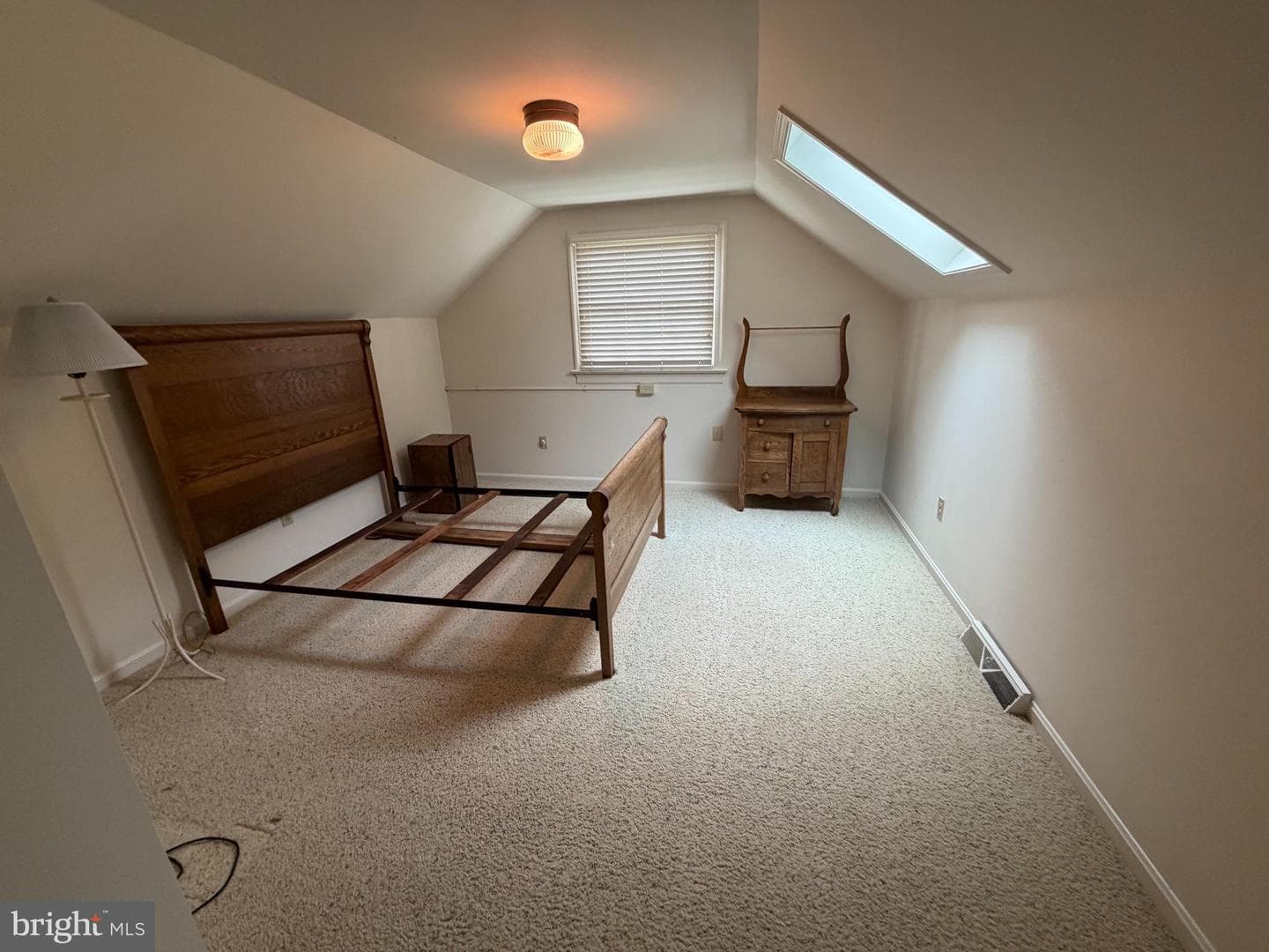 957 Mondale Road photo 60
