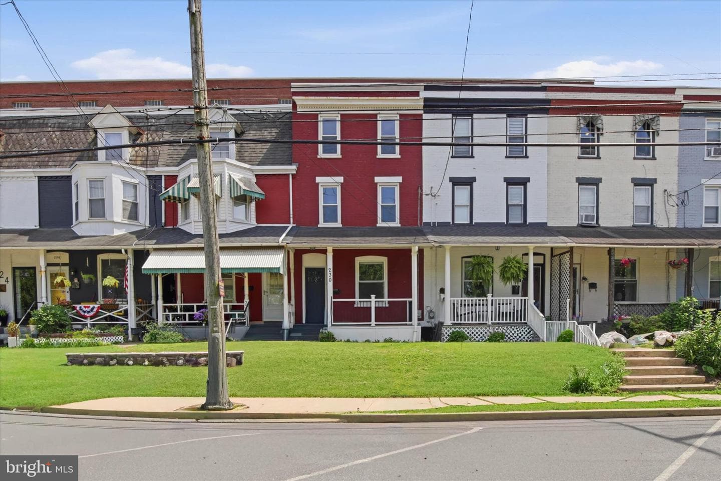 230 W Liberty St, Lancaster