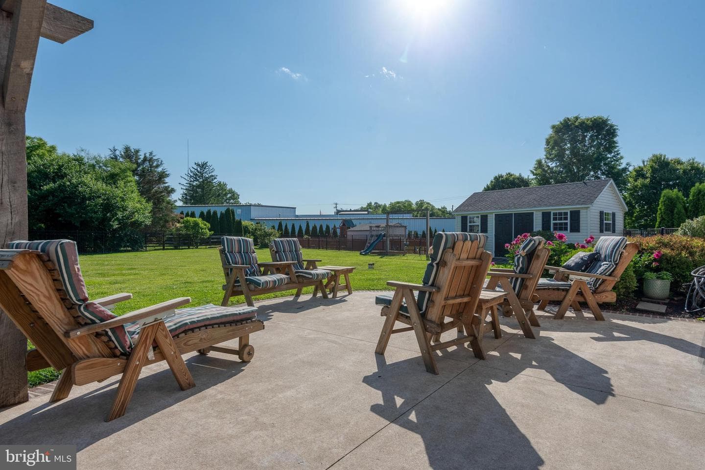 515 High Point Drive photo 40