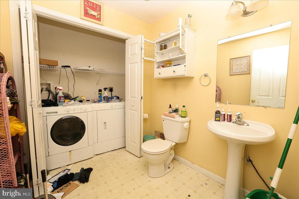 2412 Rob Drive photo 24