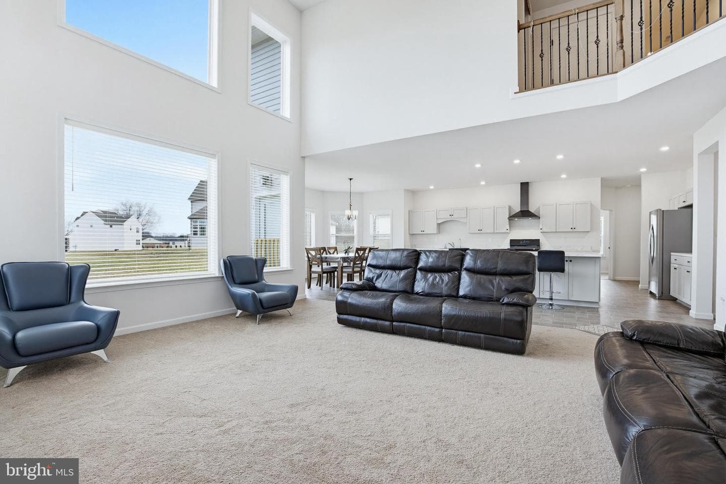 1525 Village Road photo 20