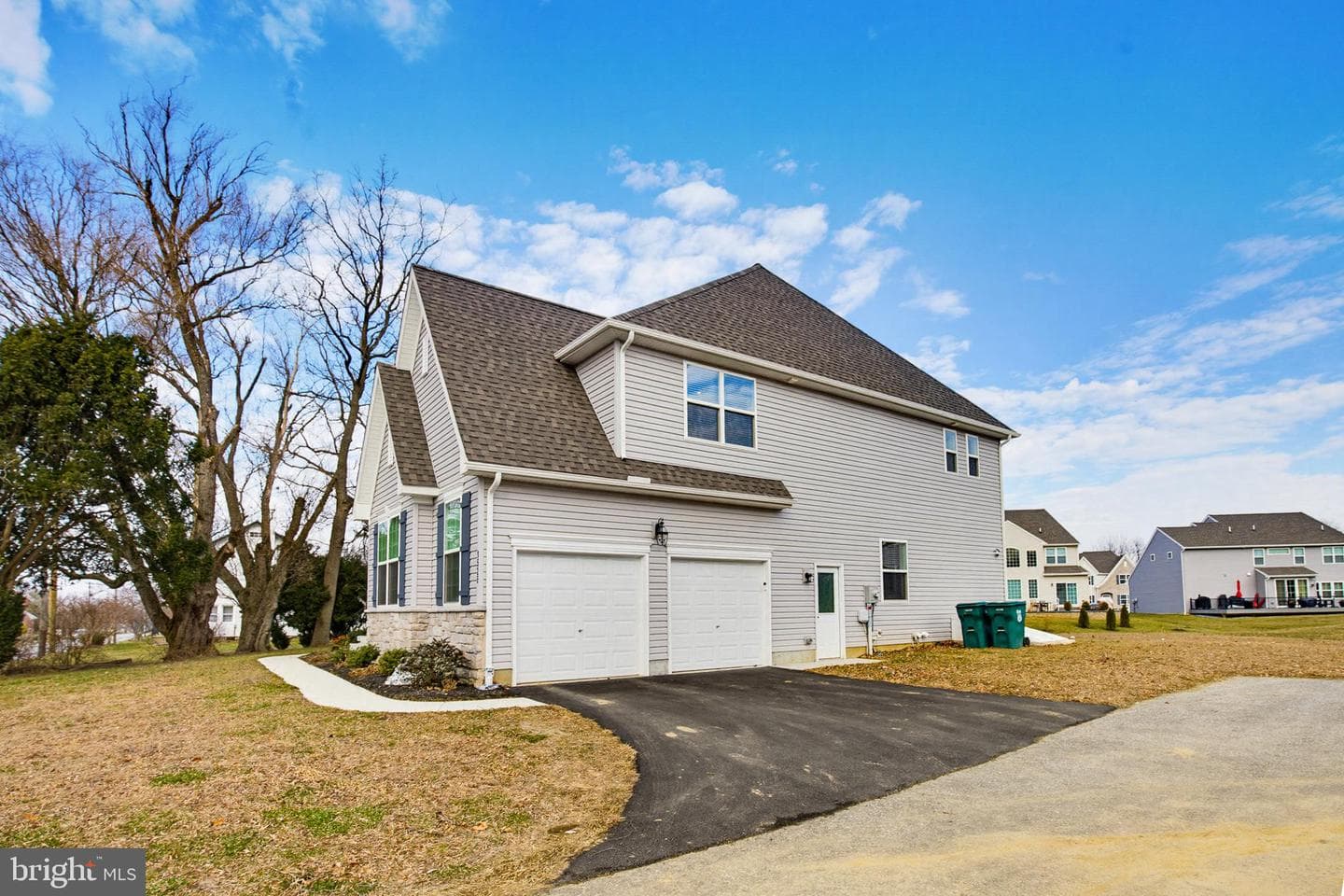 1525 Village Road photo 46