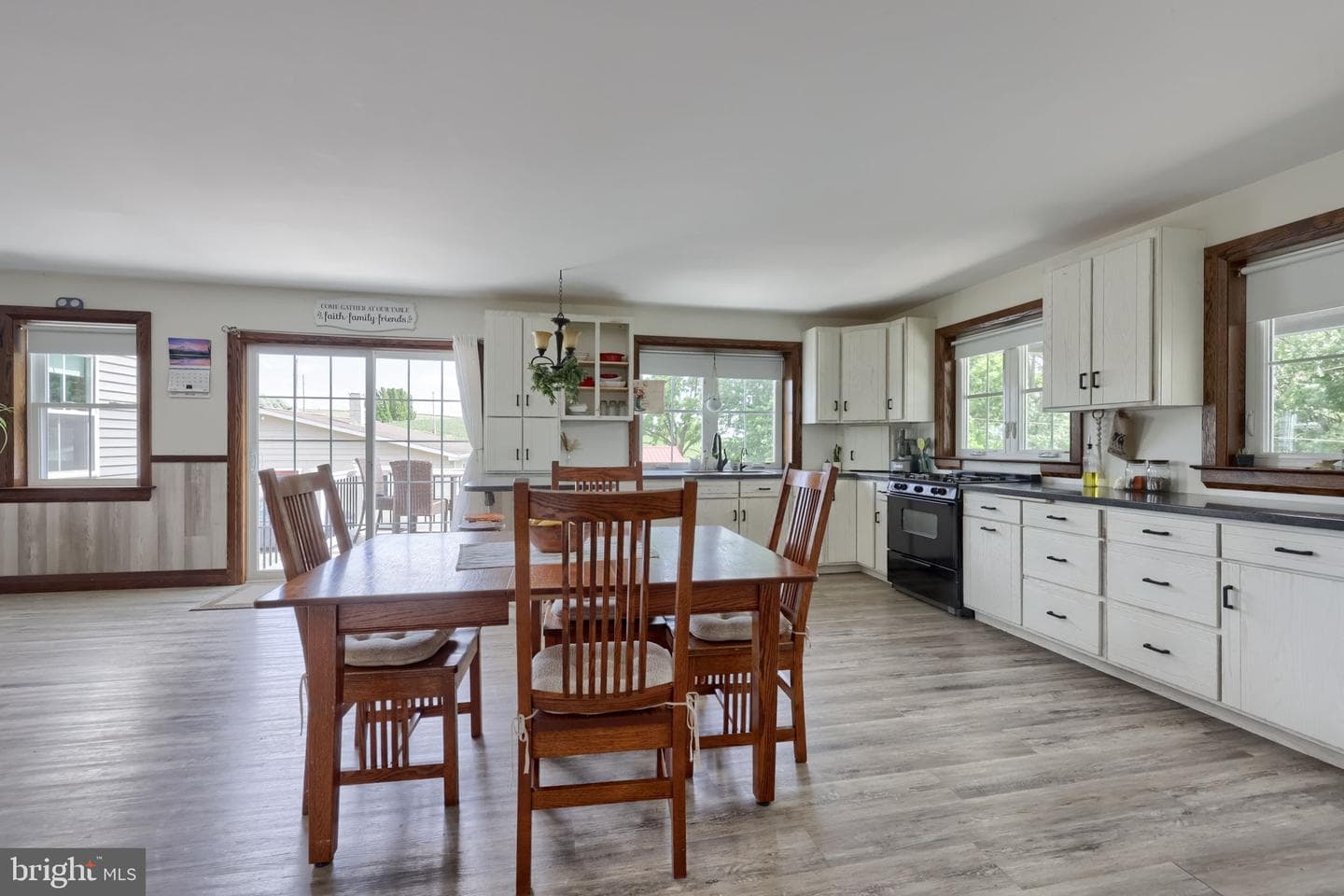 212 Cedar Drive photo 13