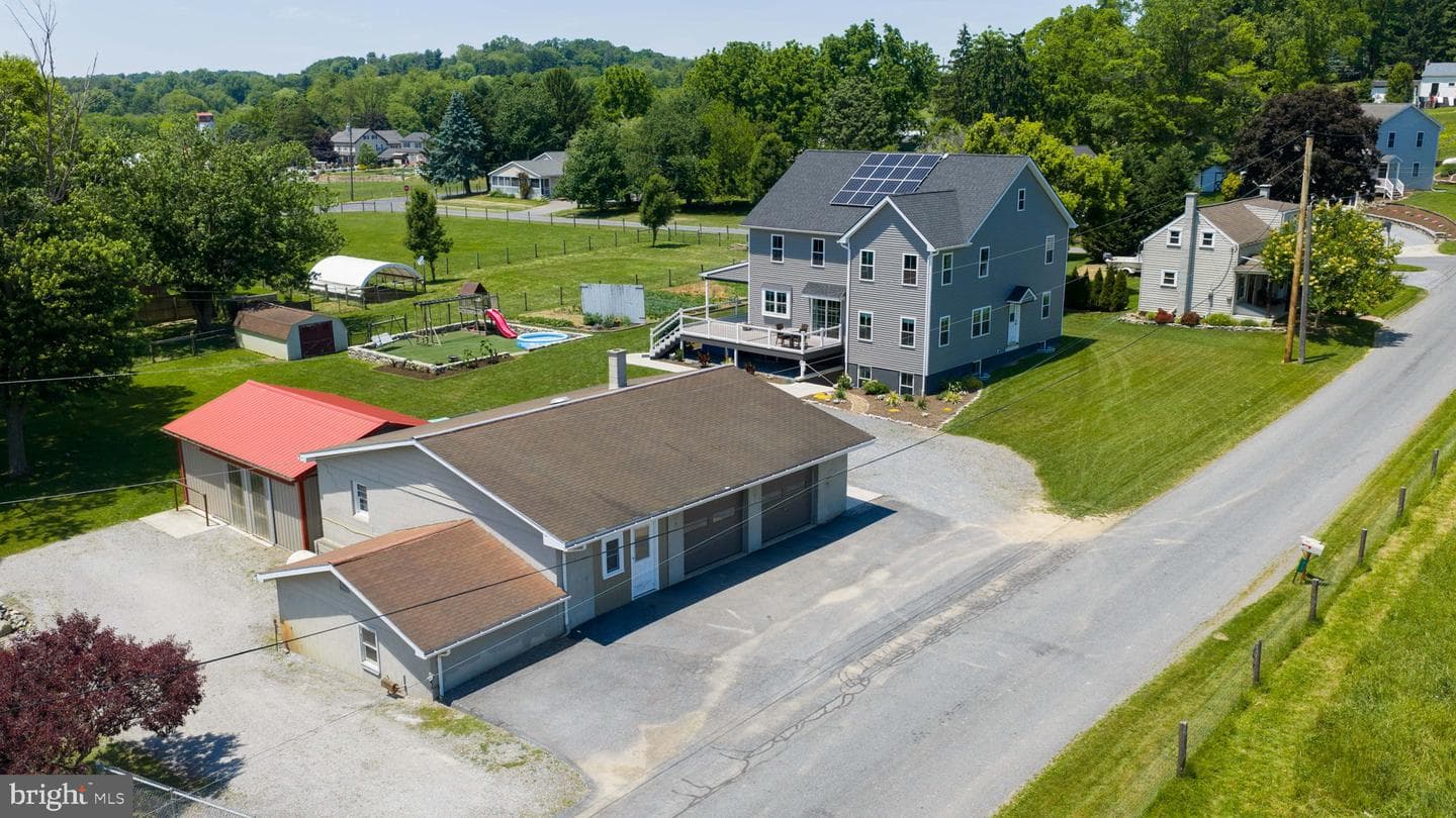 212 Cedar Drive photo 45
