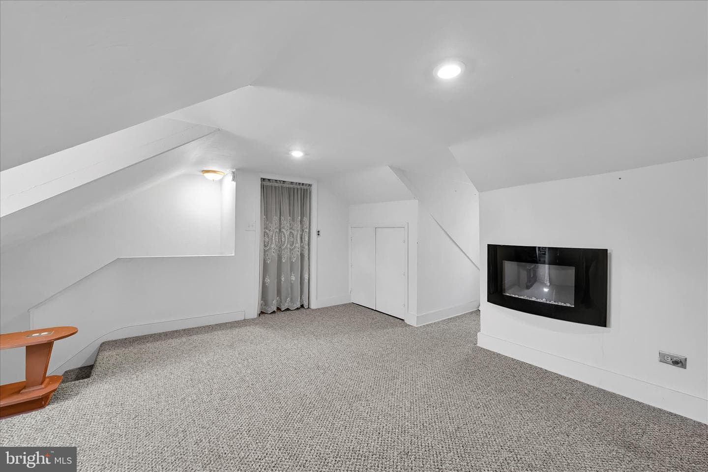441 N Queen Street photo 58