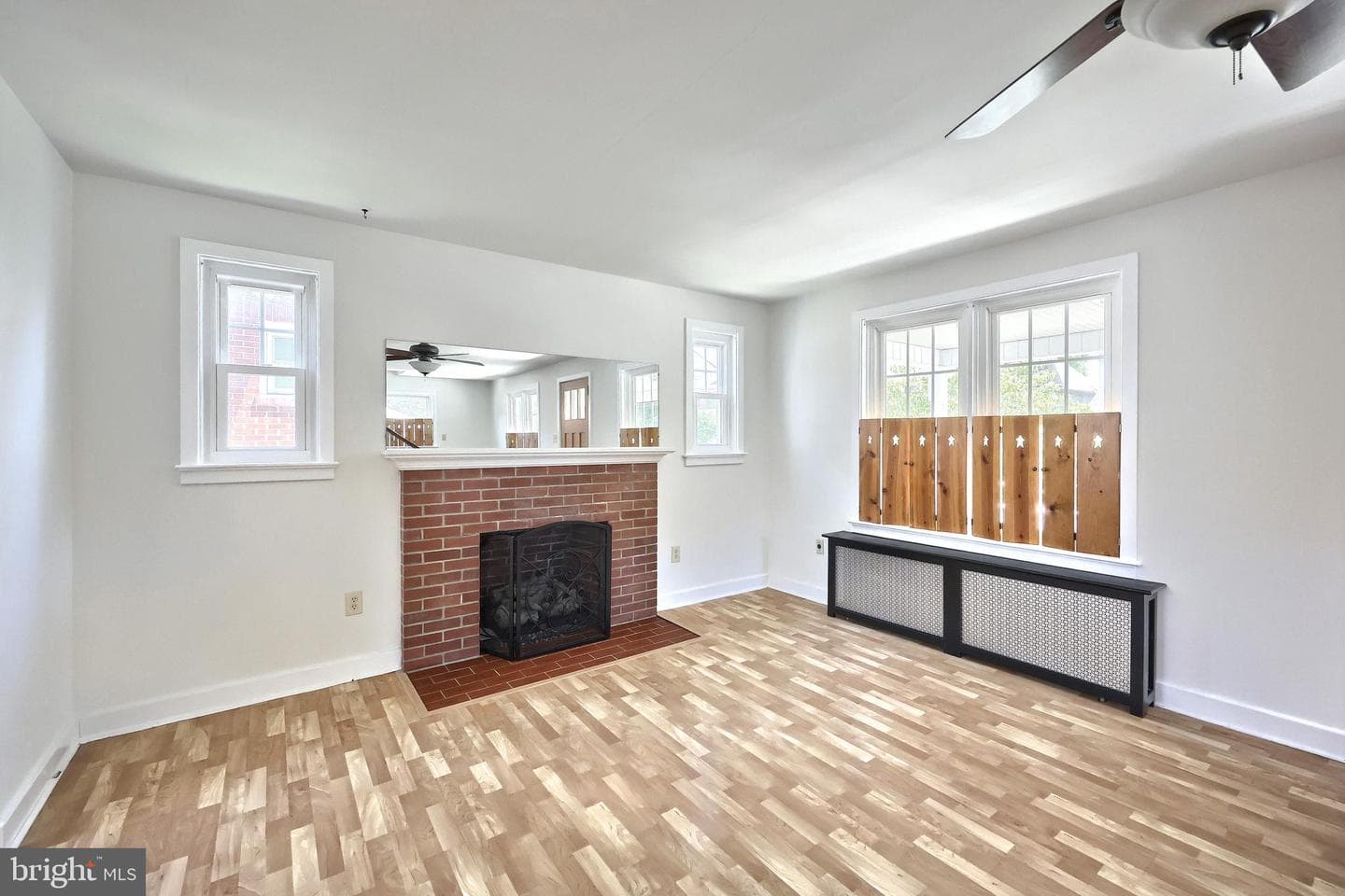 827 Chestnut Street photo 10