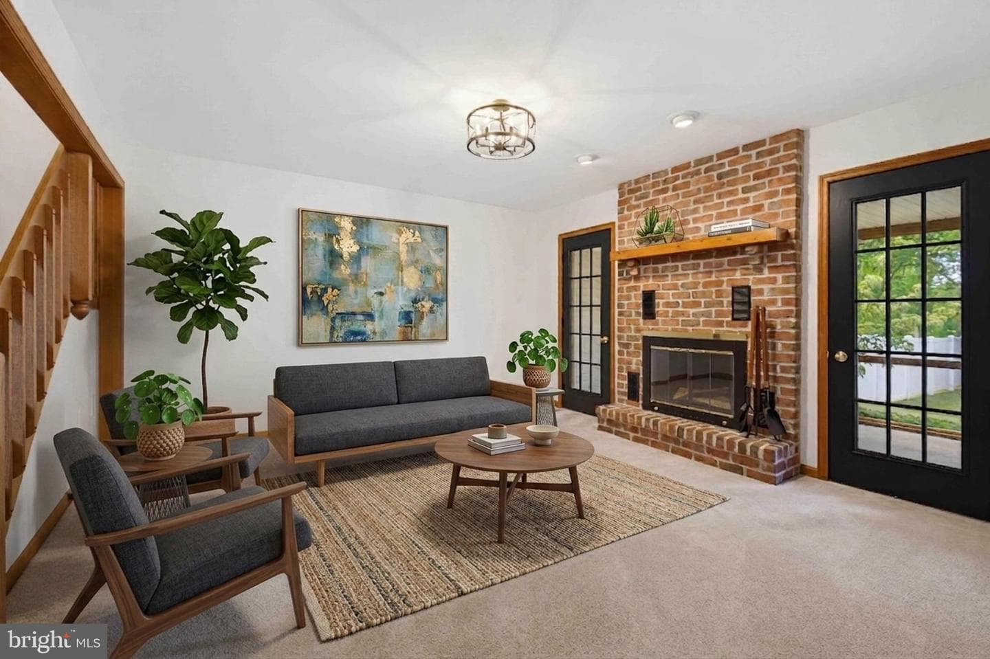 121 Wheatland Dr, Denver