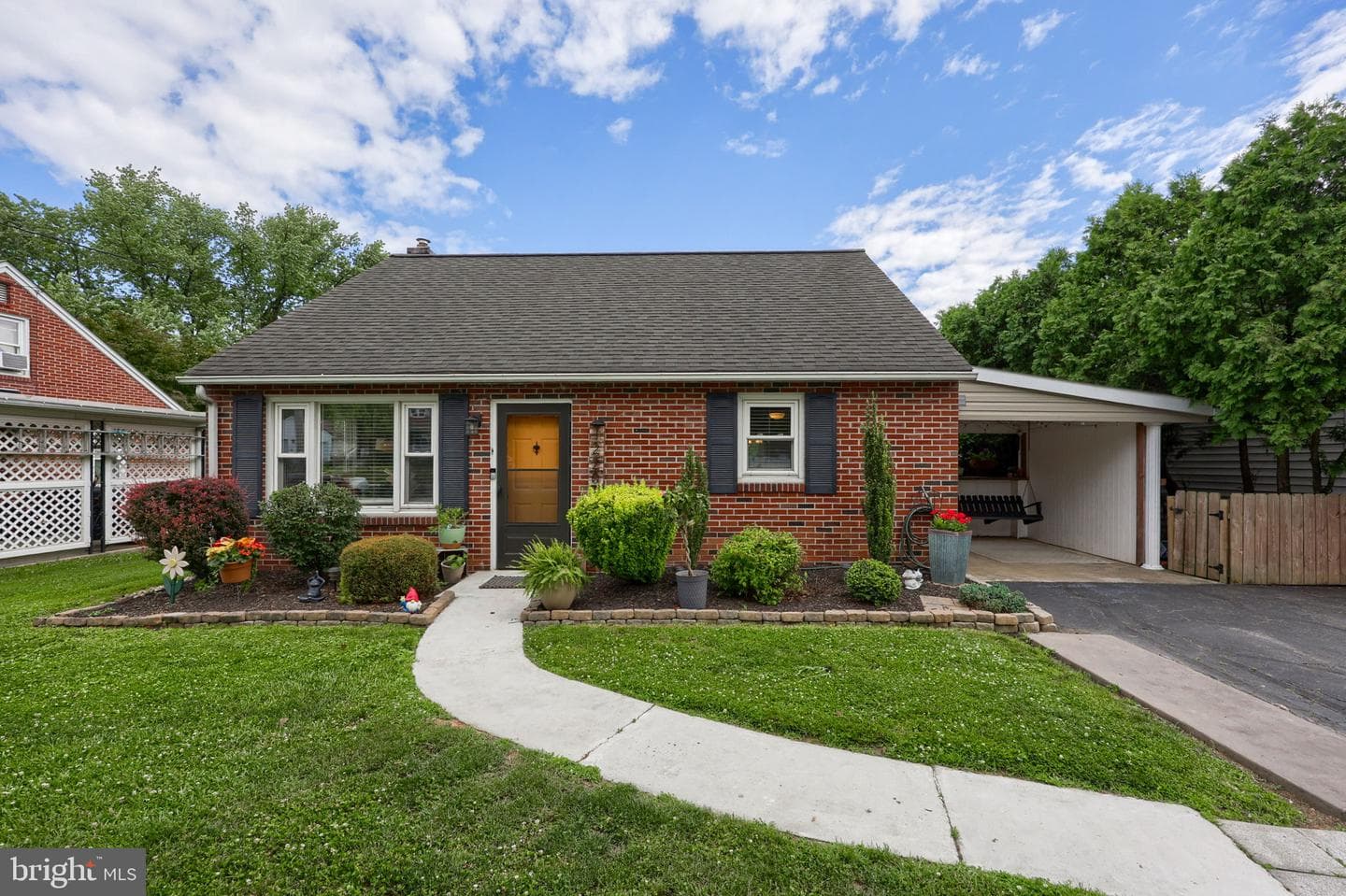 1220 Ironville Pike