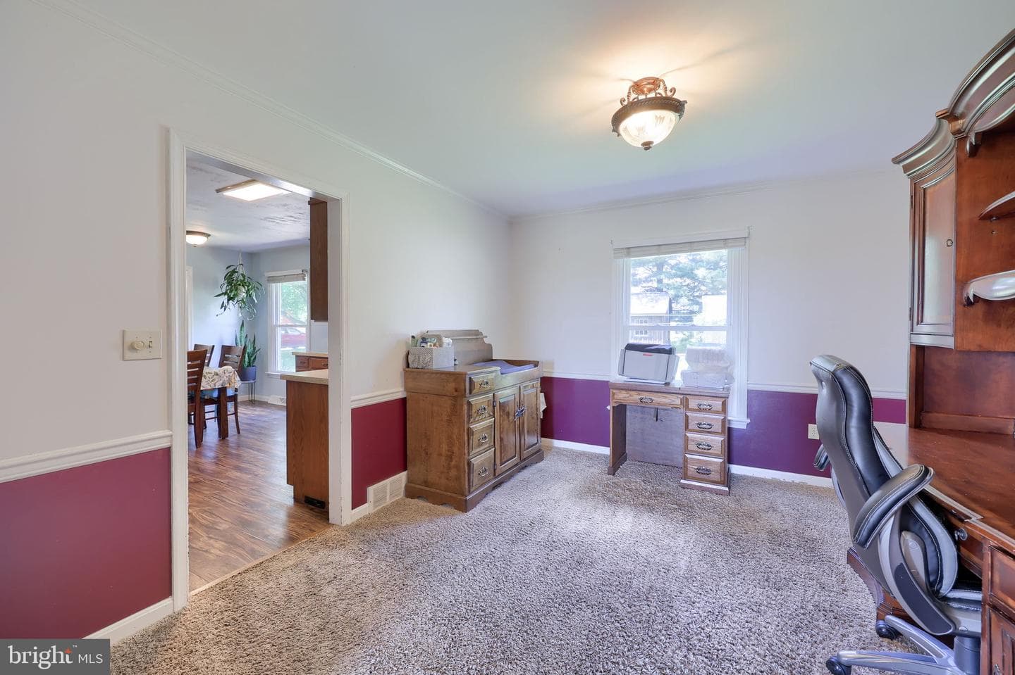 219 Tobacco Road photo 20