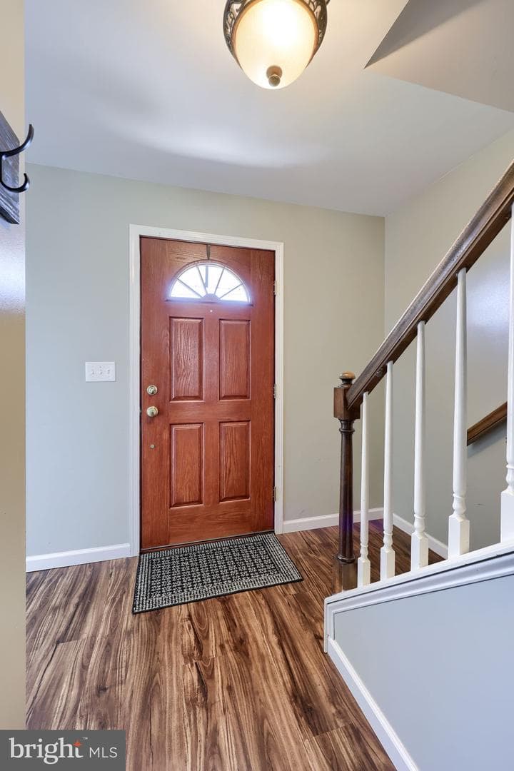 219 Tobacco Road photo 29