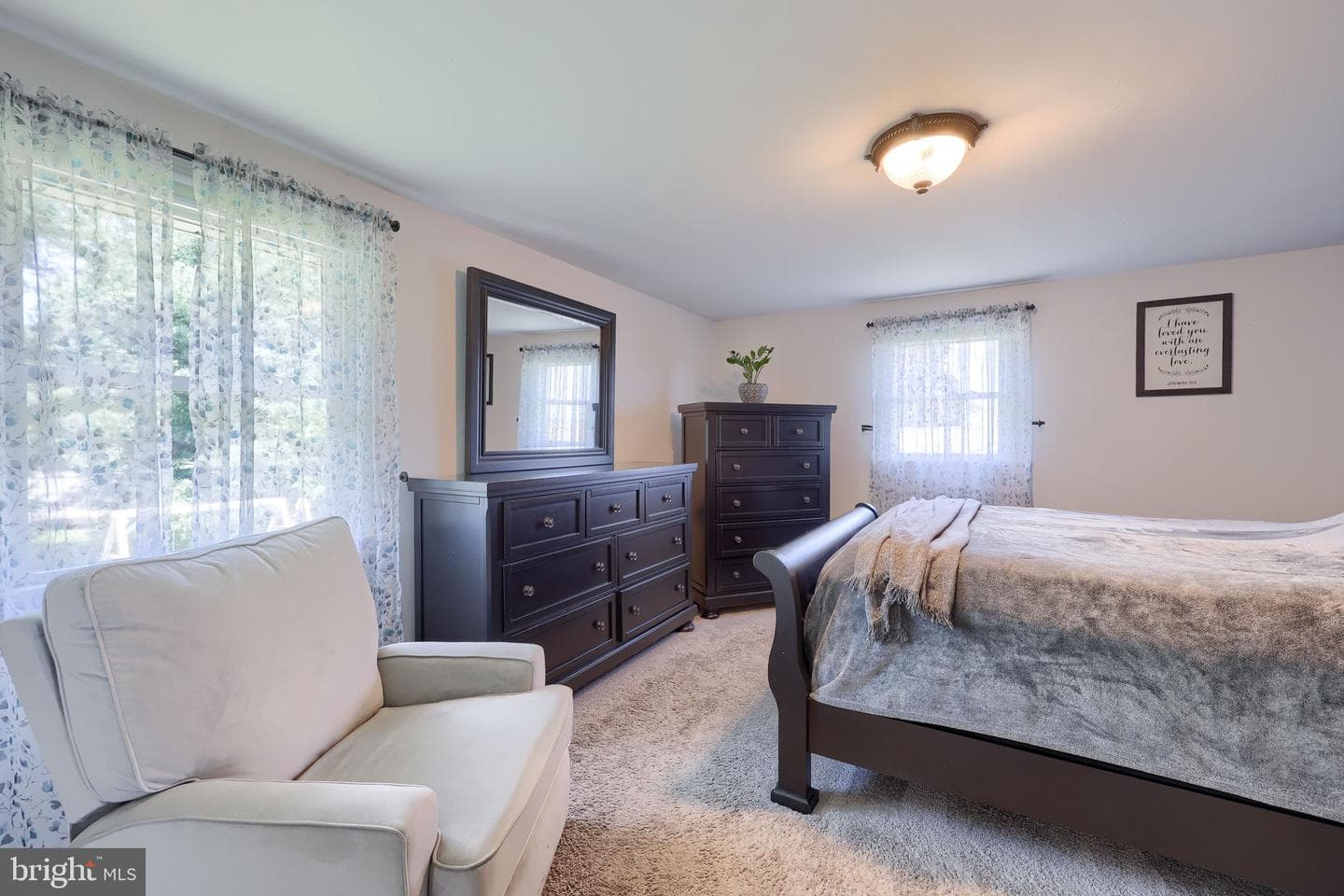 219 Tobacco Road photo 34