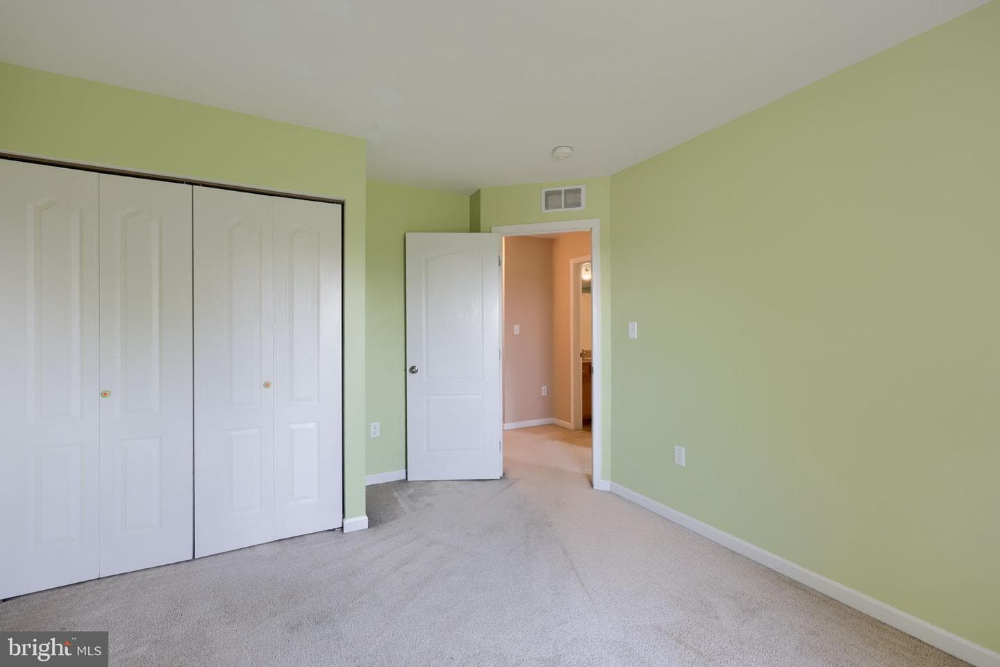 216 Eagle Drive photo 28