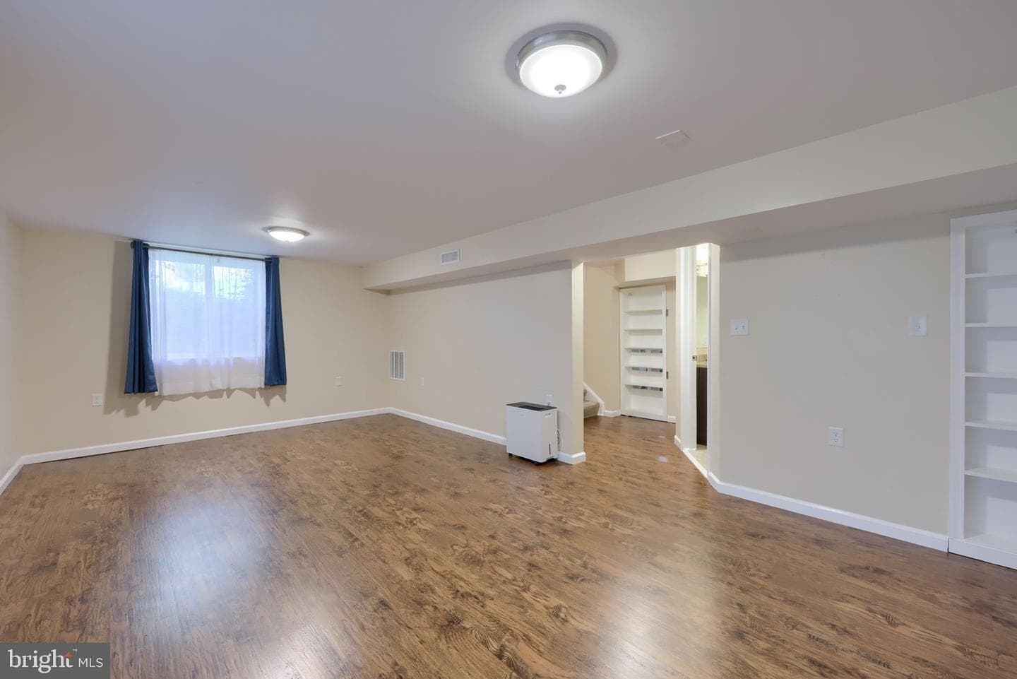 216 Eagle Drive photo 31