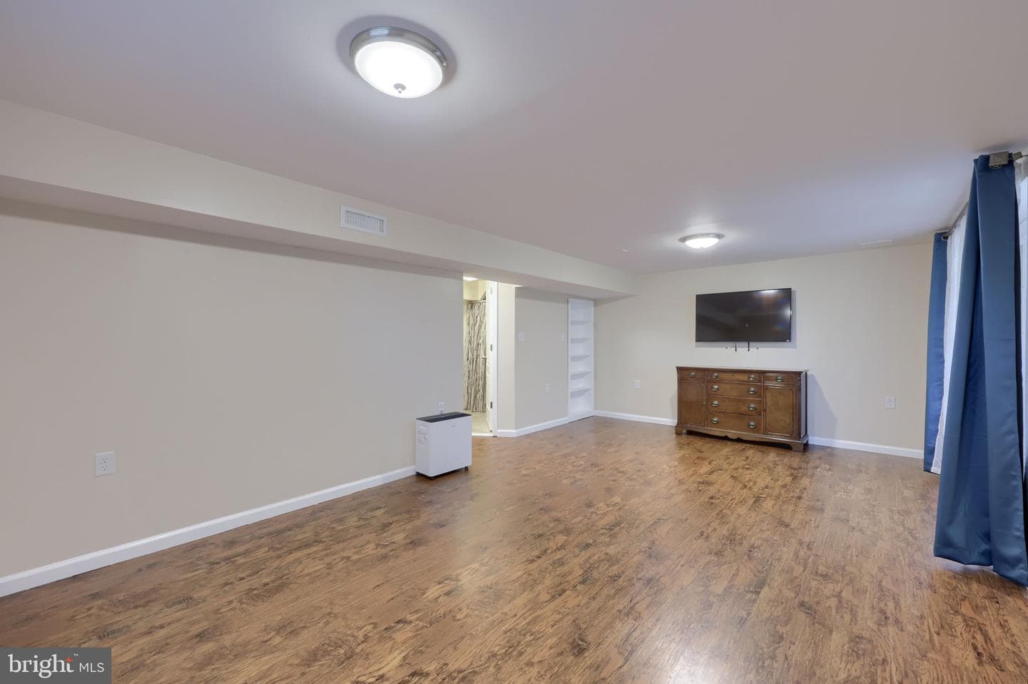 216 Eagle Drive photo 32