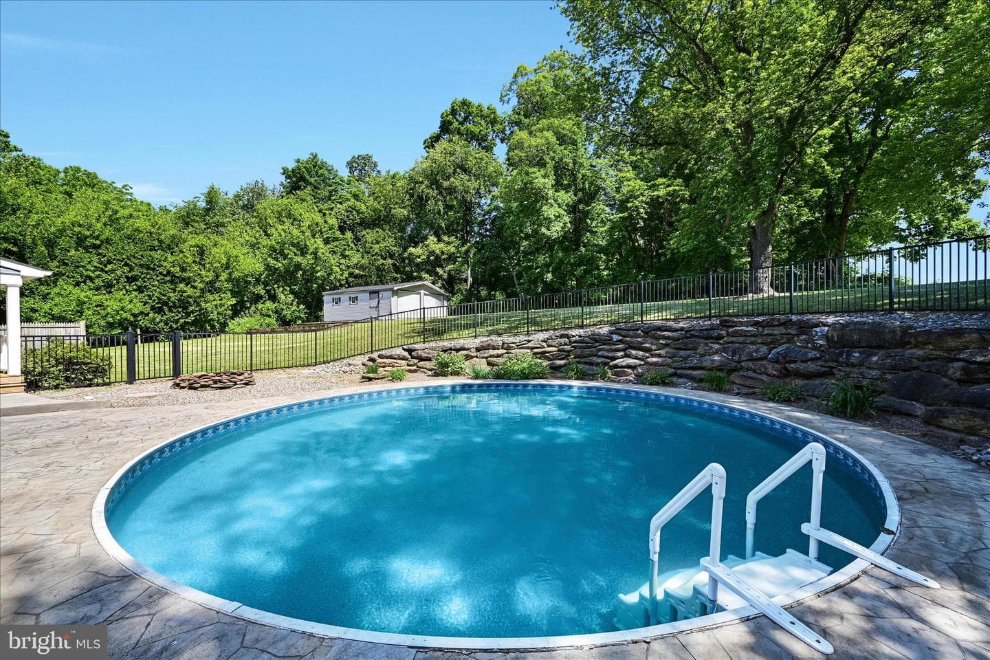 44 Ridgeview Drive photo 32