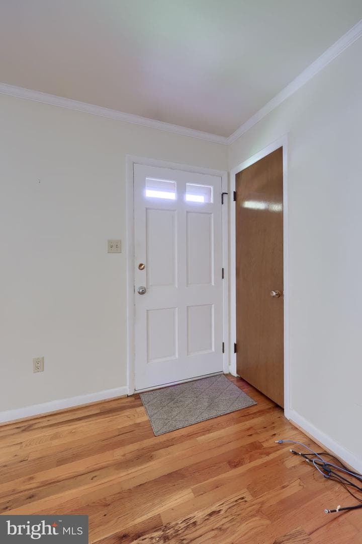 6291 Carpenter Street photo 3