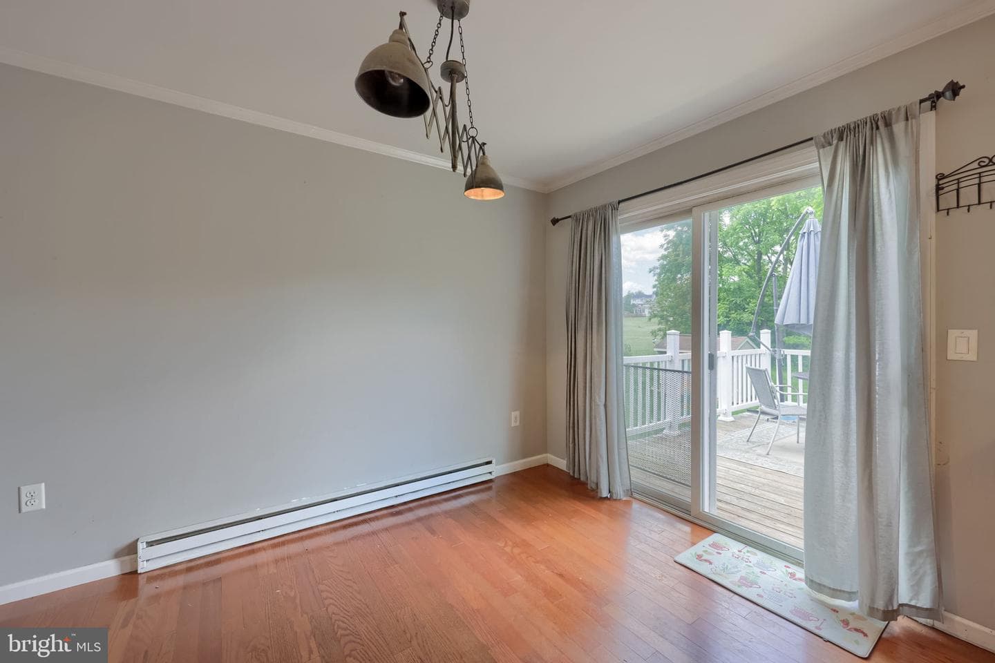 1070 Holly Lane photo 23