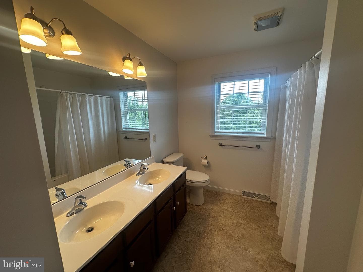 26 Southwoods Drive photo 34