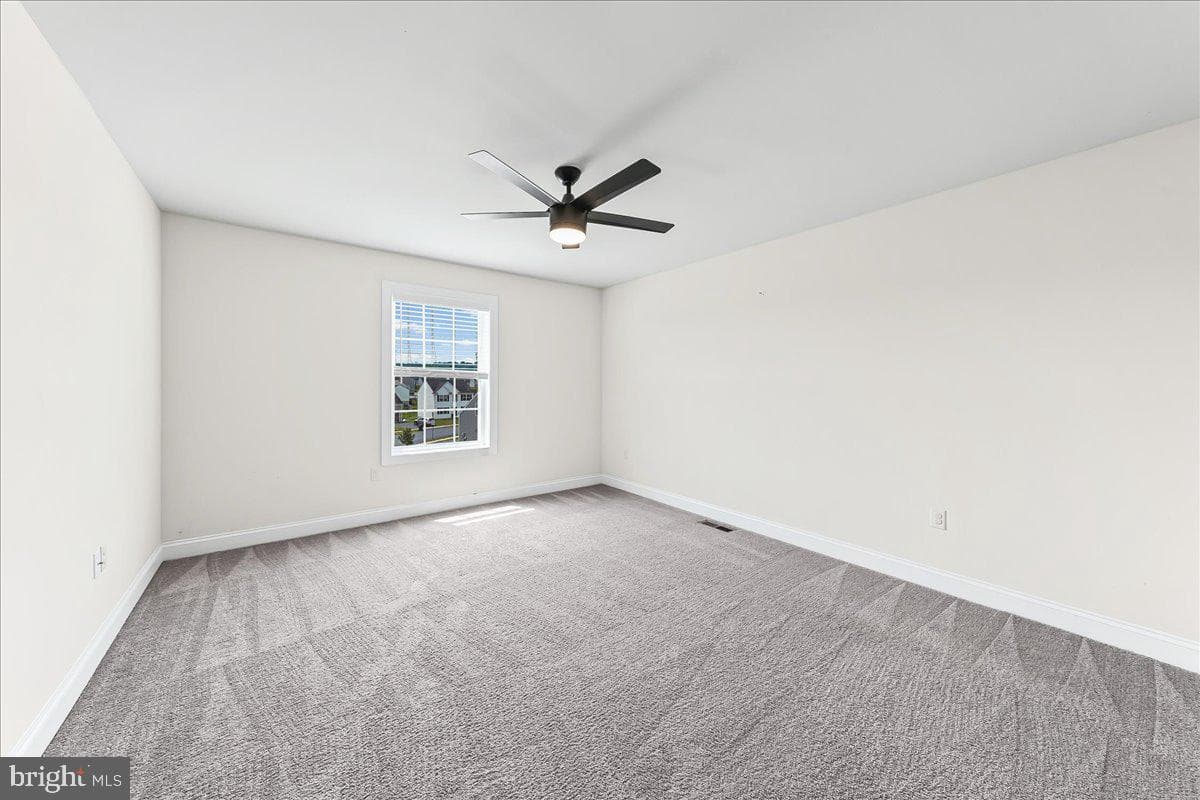100 Magnolia Lane photo 23
