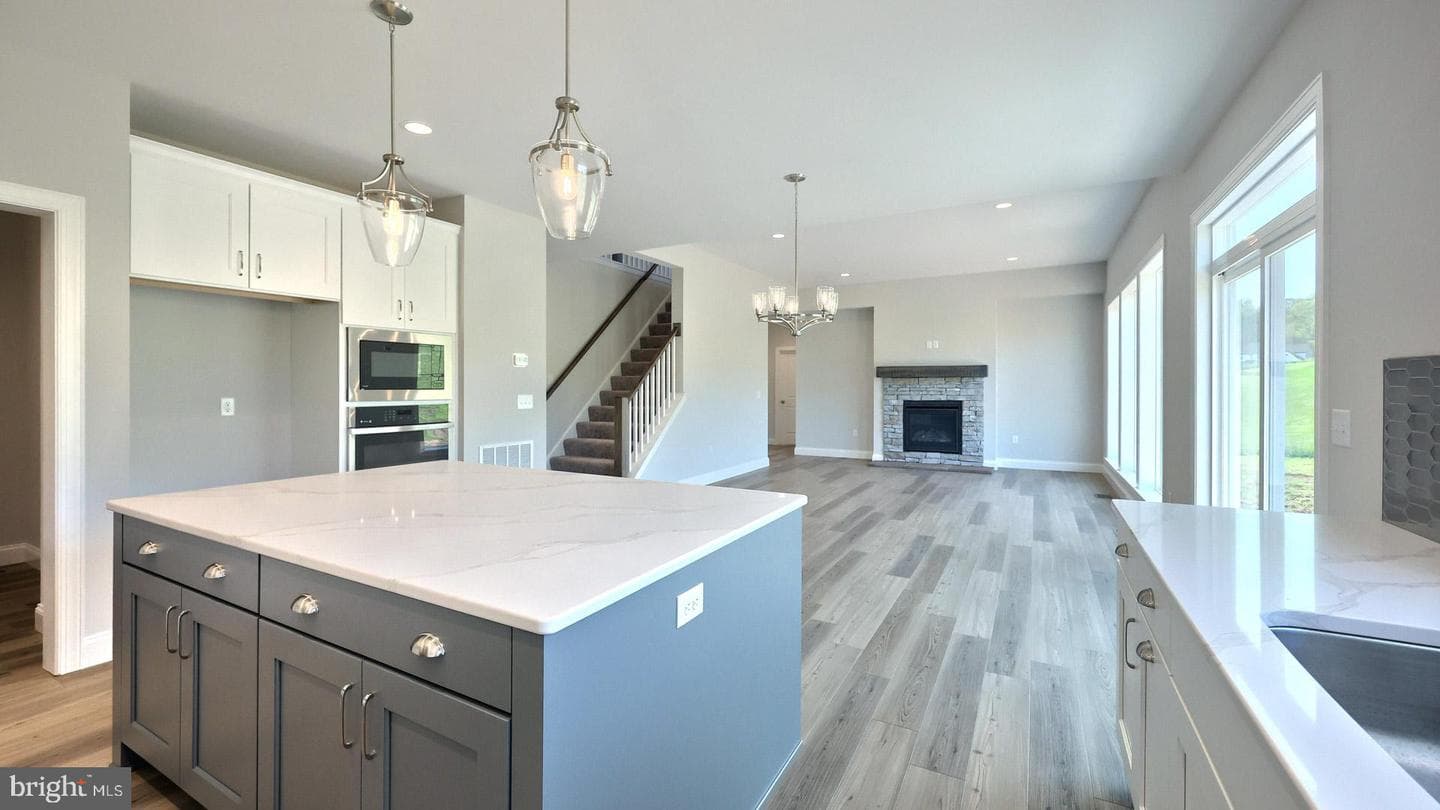 316 Goshawks Road photo 25