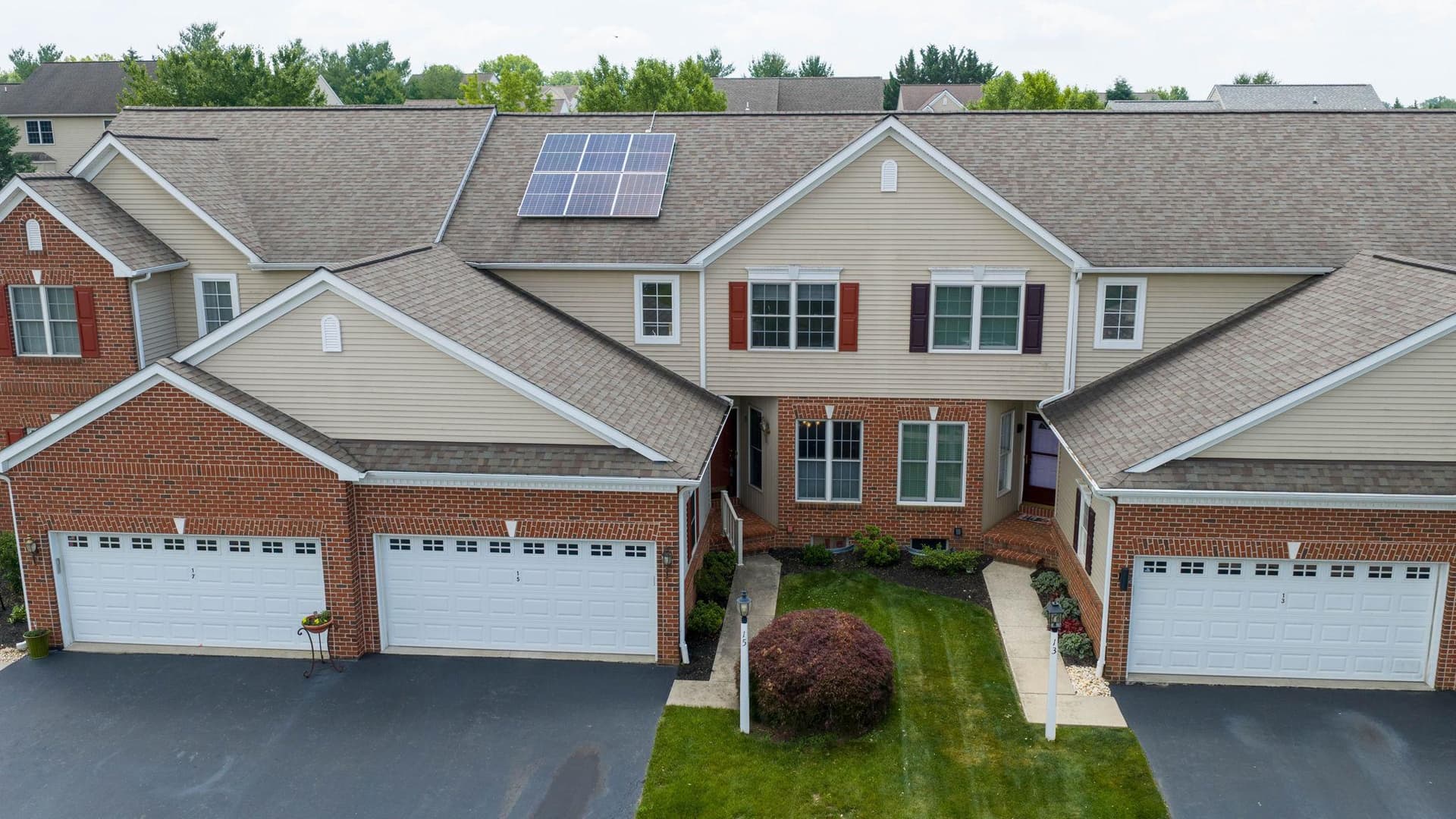 15 Weaver Avenue, Ephrata